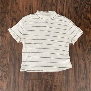 Striped short sleeve crop top